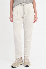 Samt-Hose mit dezentem Glitzer in Creme