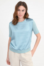 T-Shirt mit Satin-Einsatz in Azzuro Minerale