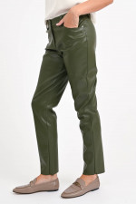 Vegane Lederhose in Oliv