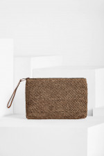 Clutch AMPY mit Lederriemen in Walnuss