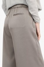 Hose mit Stulpe in Taupe