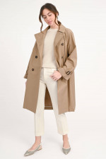 Trenchcoat in Camel
