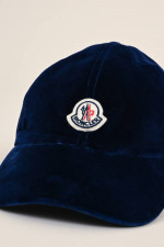 Basecap aus Samt in Navy