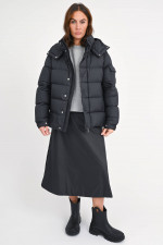 Daunenjacke MAYA in mattem Schwarz