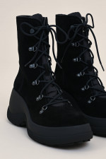 Schnürstiefel RESILE TREK in Schwarz