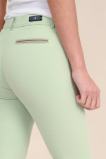 Chino ROYAL mit Lederdetails in Pastellgrün