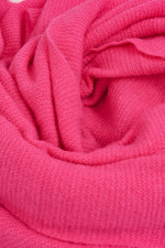 Strickschal aus Woll-Mix in Pink