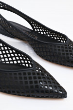 Sling-Back Flats in Schwarz