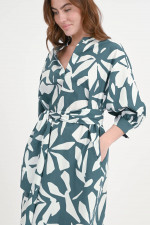 Kleid mit Blumenmuster in Tea Jungle