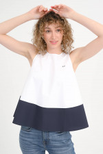 Top mit kontrastfarbigem Saum in Navy/Weiß