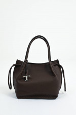 Tasche aus genarbtem Leder in Marrone