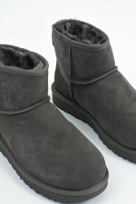 Boots CLASSIC MINI in Grau