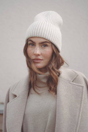 Mütze aus Cashmere in Sand