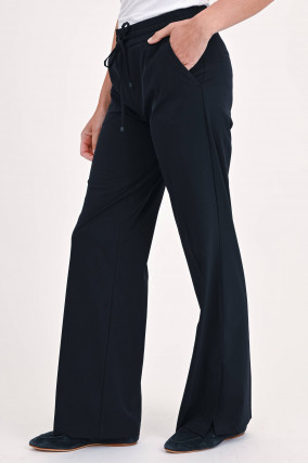 Gerade Hose AVRIL mit Schlitz in Midnight