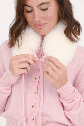 Feinstrickweste mit Pelzkragen in Soft Pink