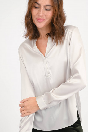 Seidenbluse in Marzipan