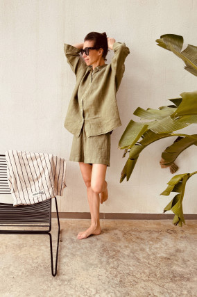 Leinenshorts SIRIO in Olive