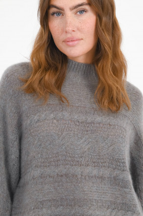 Cashmere-Mix Pullover mit Strick-Design in Grau