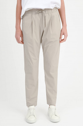 Leichte Hose in Sand