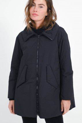 Windbreaker mit stylischem Kragen in Black