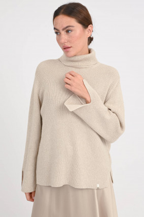 Rollkragenpullover mit Glitzereffekt in Beige