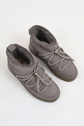Lammfell-Boot CLASSIC LOW in Grau