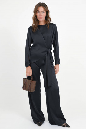 Bluse mit Schleifen-Detail in Notte