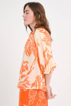 Bluse mit Palmenmuster in Orange/Creme