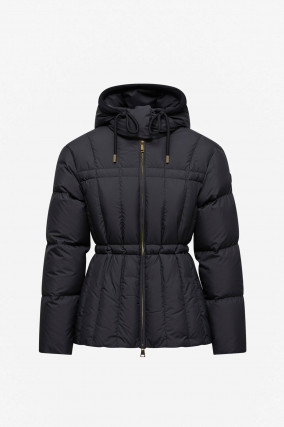 Jacke ESTOM mit taillierter Passform in Schwarz