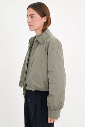 Jacke mit Ballonsaum in Olive