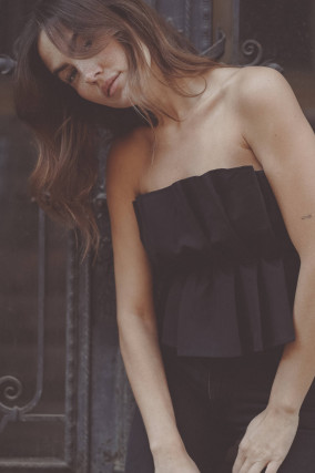 Rüschen Bandeau Top in Mattschwarz