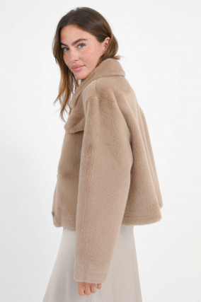 Faux Fur Jacke in Karamell