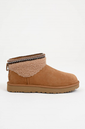  Lammfell-Boot ULTRA MINI CURLY in Chestnut