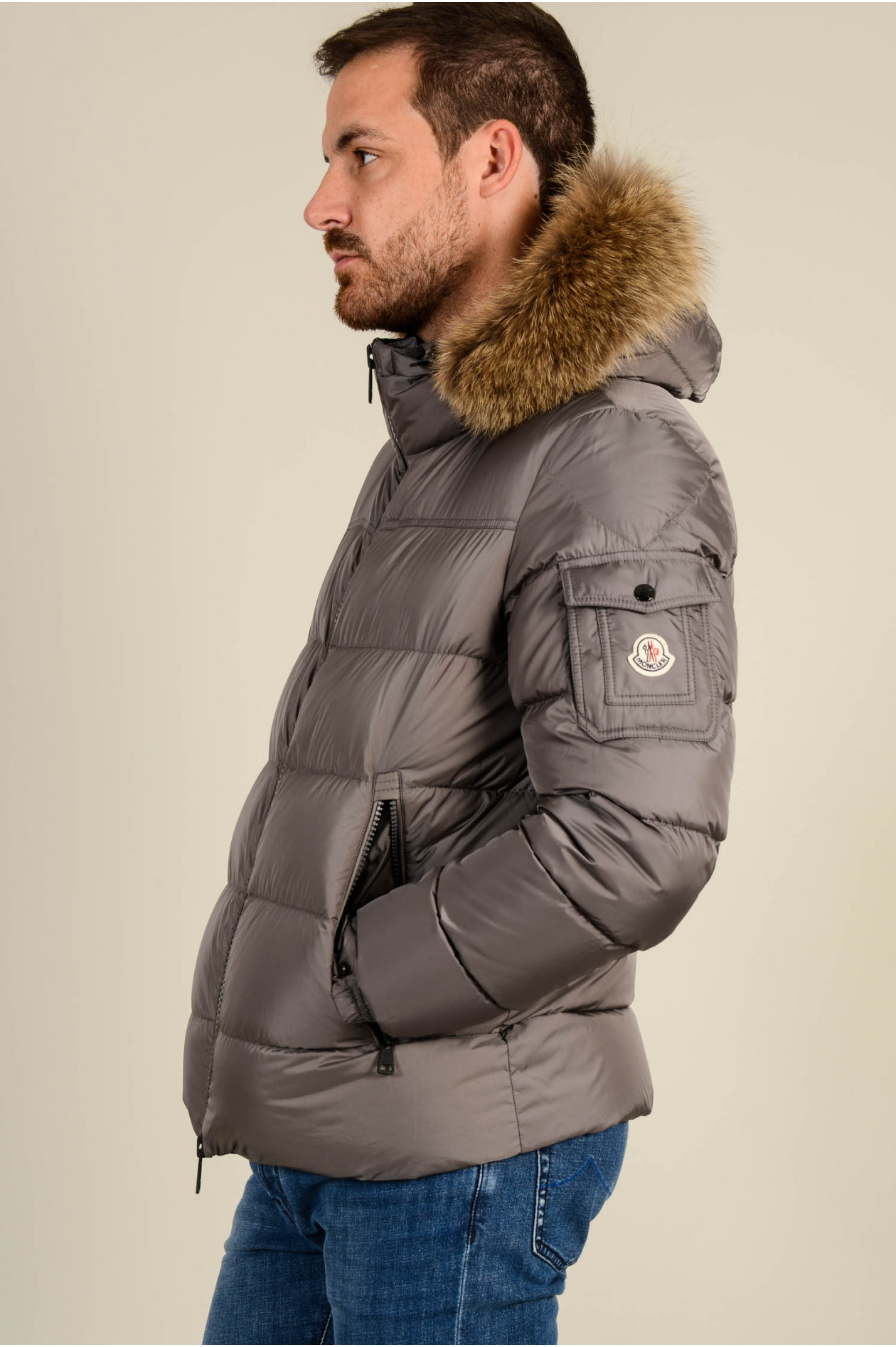 Moncler Jacke MARQUE in Grau | GRUENER.AT