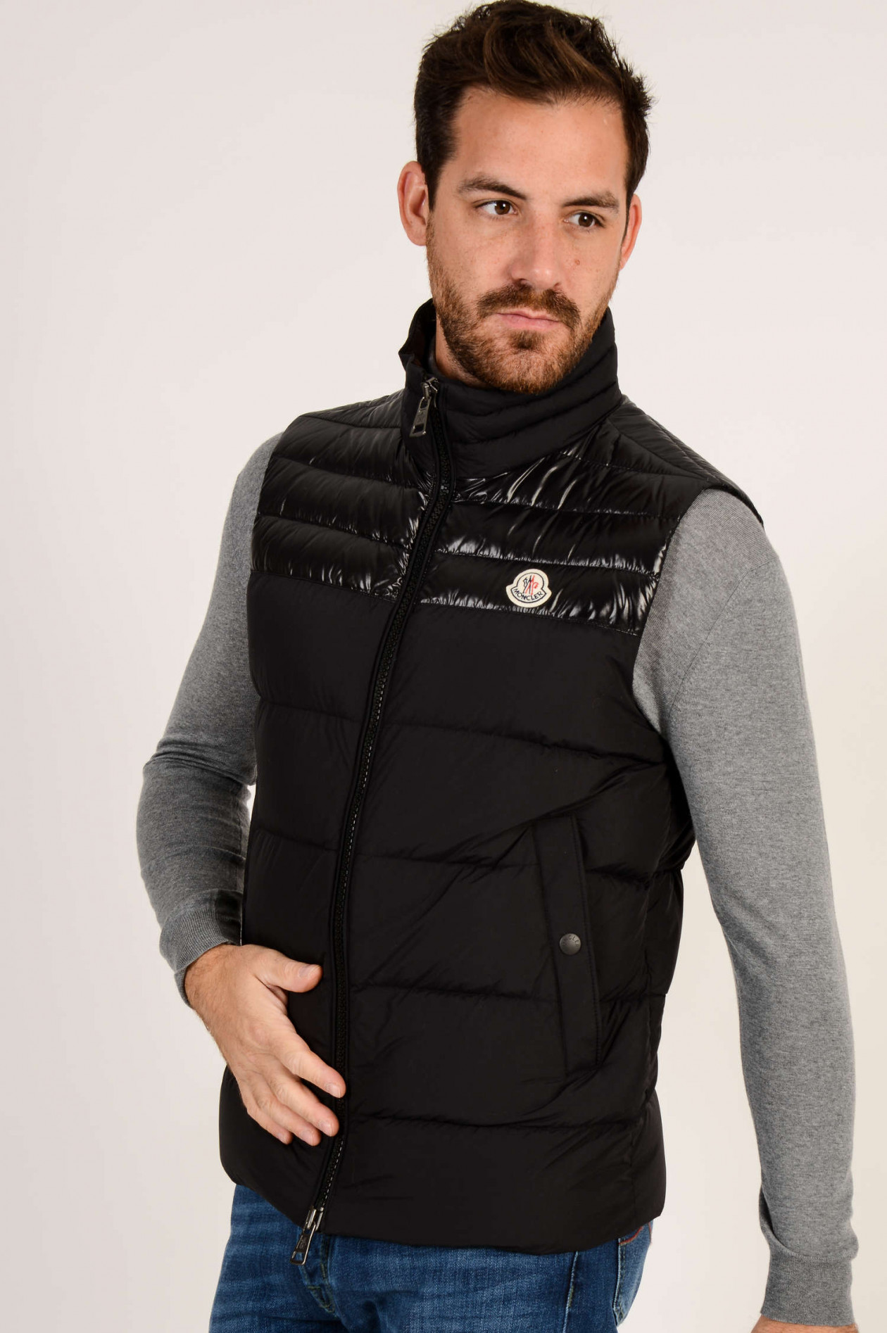 Moncler Gilet DENEB in Schwarz GRUENER.AT
