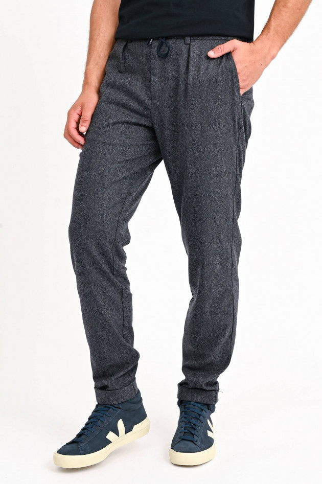 04651/ Sportliche Flanell-Hose in Grau