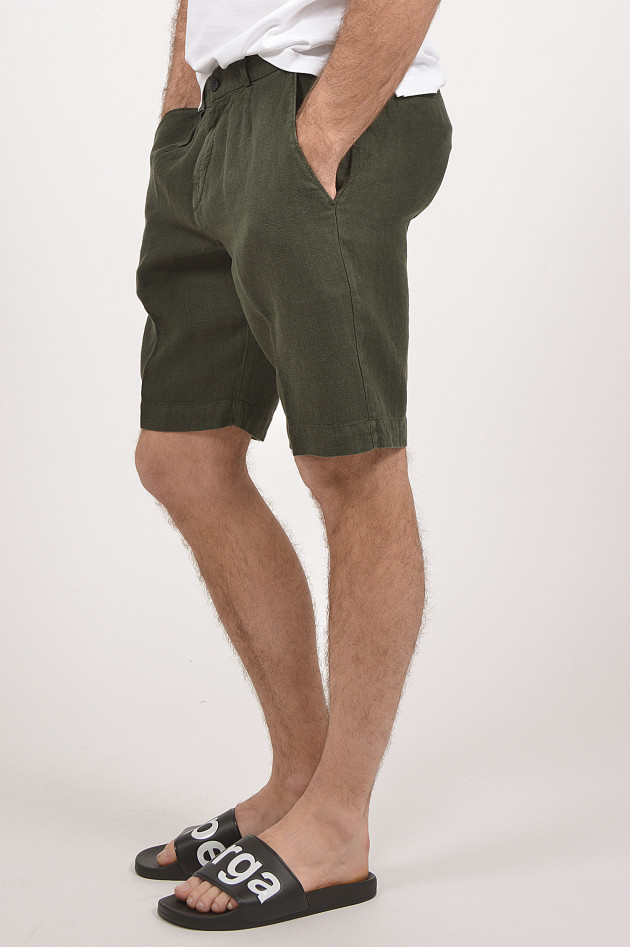 04651/ Shorts aus Leinen in Grün