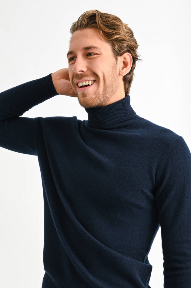 1868 Cashmere Rollkragenpullover in Marine