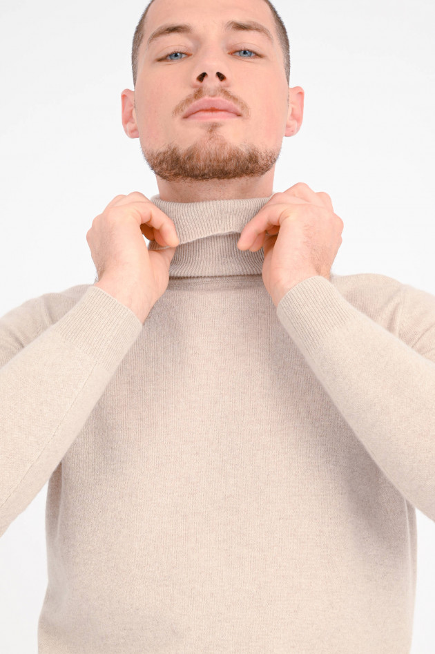 1868 Cashmere Rollkragenpullover in Beige