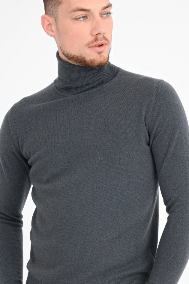 1868 Cashmere Rollkragenpullover in Olivgrau