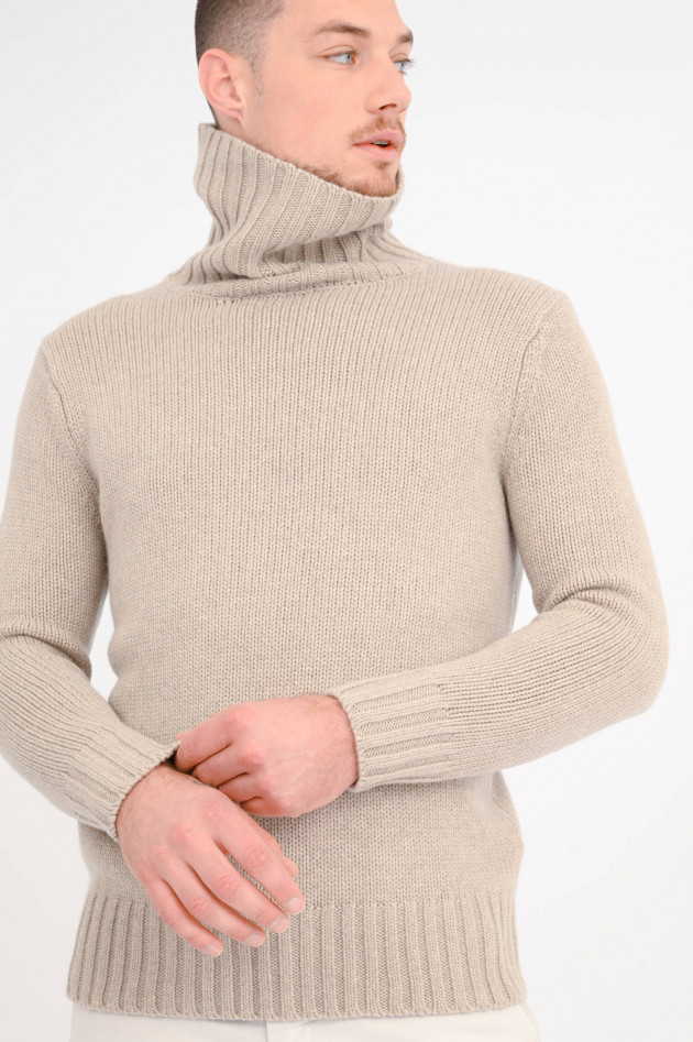 1868 Rollkragen-Strickpullover aus Cashmere in Beige