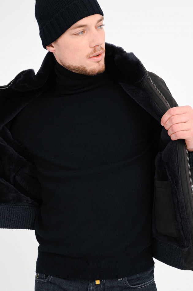 1868 Cashmere Rollkragenpullover in Schwarz