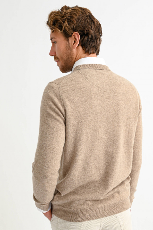 1868 Cashmere Pullover mit Rundhals in Taupe