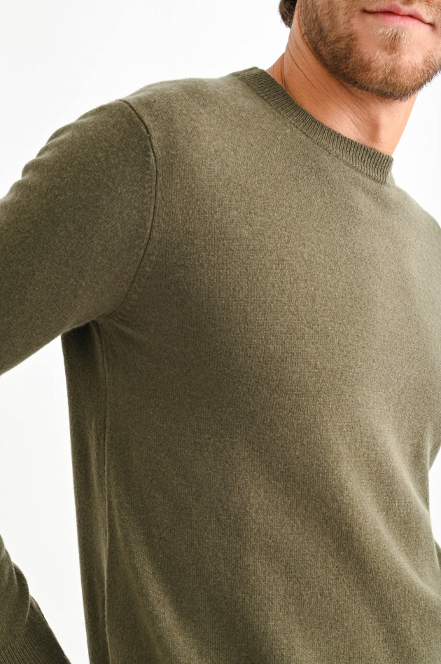1868 Cashmere Pullover mit Rundhals in Oliv