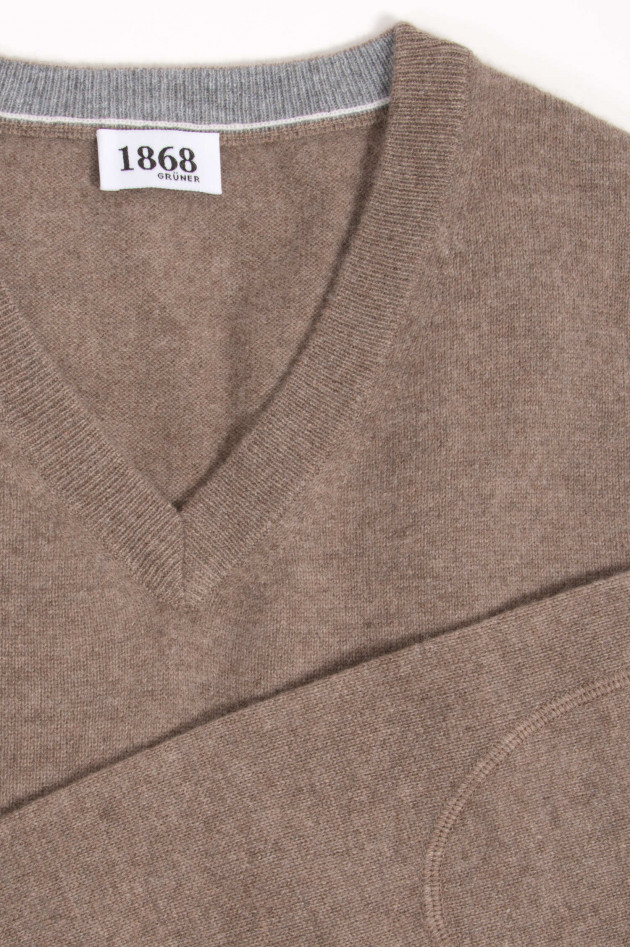 1868 Cashmere Pullover in Taupe