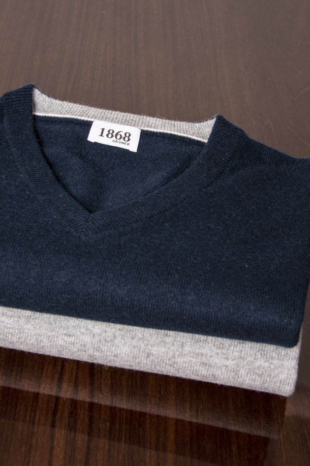 1868 Cashmere Pullover in Navy