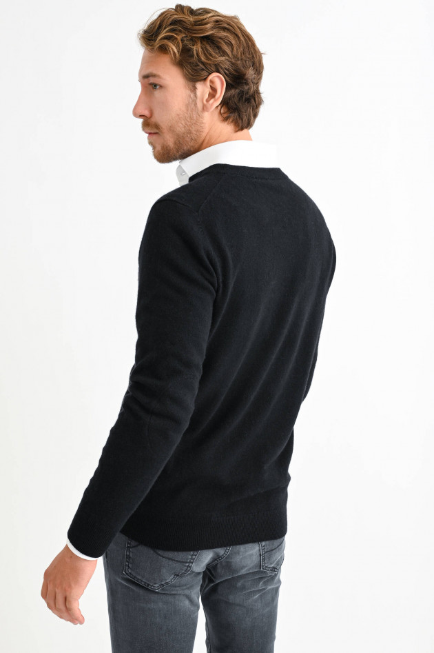 1868 Cashmere Pullover mit V-Ausschnitt in Schwarz