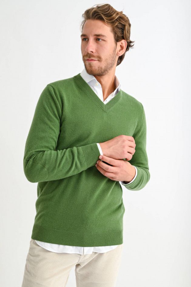 1868 Cashmere Pullover mit V-Ausschnitt in Apfelgrün