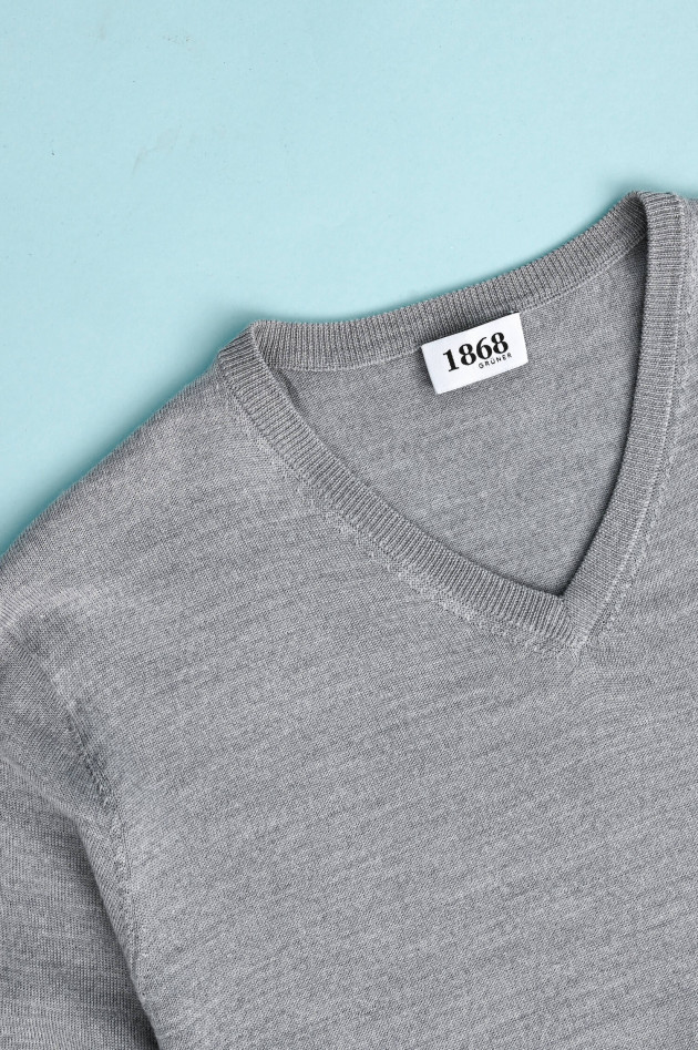 1868 Merino Pullover in Grau