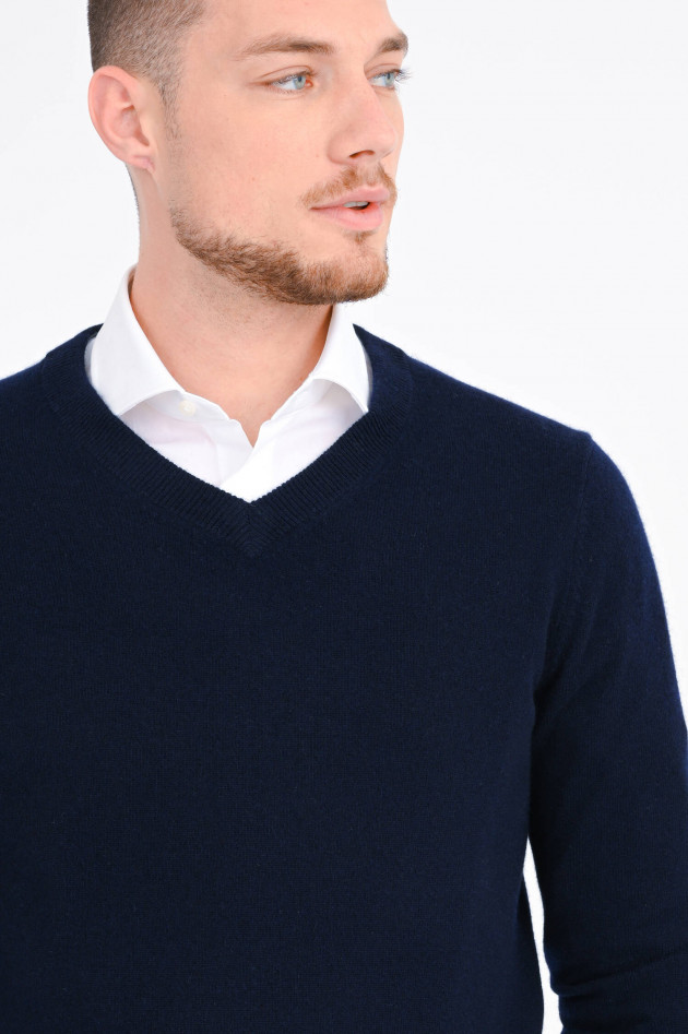 1868 Cashmere Pullover mit V-Neck in Navy